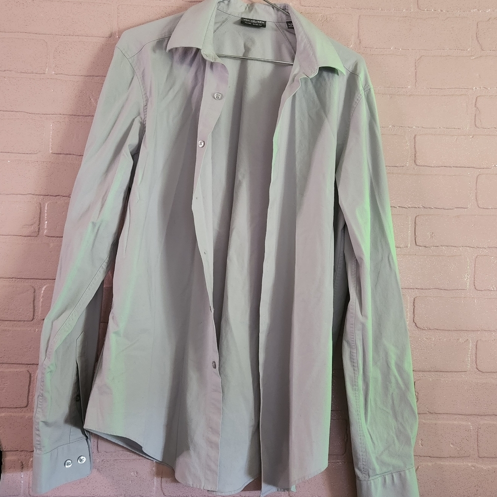 Van heusen men's dress shirt